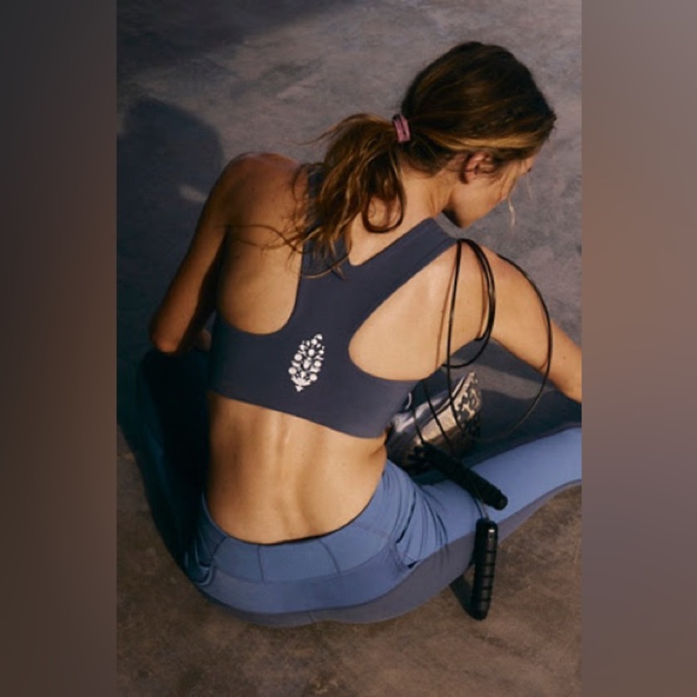 FP Movement Win Win Bra in limited edition Grisallie (Greyish Purple)